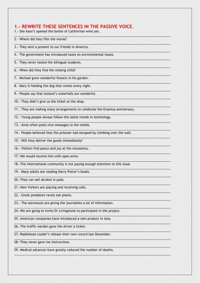 Practice worksheet for distinguishing between active voice and passive voice in sentence structures Eighth grade grammar worksheet showing sentences for identifying active and passive voice examples