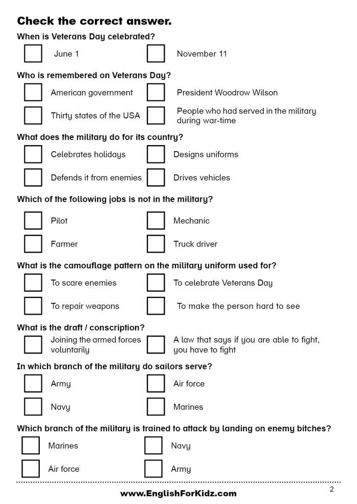 Educational resource for reading comprehension on U.S. holidays: Memorial Day, Labor Day, Veterans Day Worksheet focusing on comparing and contrasting Memorial Day, Labor Day, and Veterans Day for fourth graders