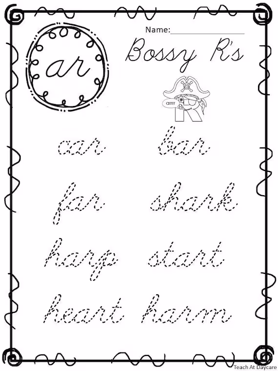 Worksheet featuring various items that begin with the letter R for phonics practice. Engaging 'Things that Start with R!' worksheet for Pre-K learners.