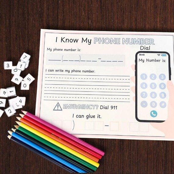 Worksheet for teaching the number 3 to Pre-K students