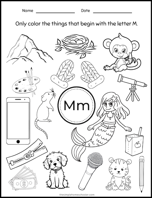 Worksheet featuring images of items that begin with the letter M for phonics practice. Things that start with M! worksheet for Pre-K reading skills development.