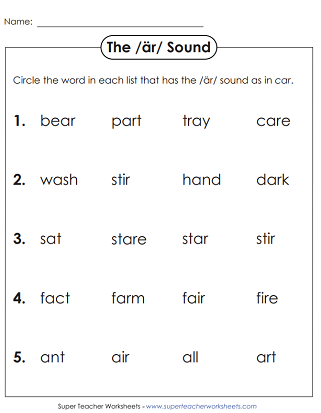 Worksheet featuring second graders sorting multisyllabic words with R-controlled vowels