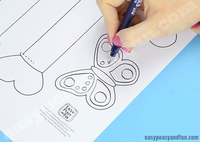 Craft and learn with the Make Butterfly Bracelets worksheet for kids Colorful butterfly bracelet worksheet for kindergarten phonics activity