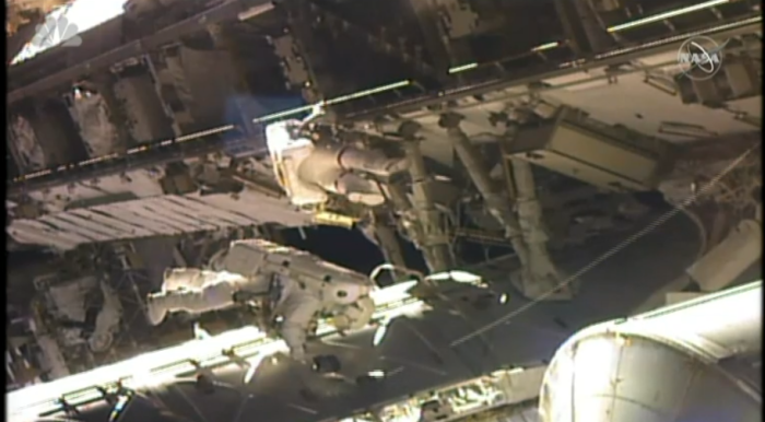 Worksheet about the historic spacewalk by Christina Koch and Jessica Meir for second graders Two female astronauts conducting the first all-female spacewalk in October 2019