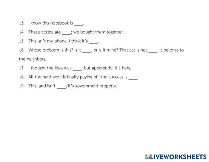 Third grade pronoun quiz worksheet with fill-in-the-blank exercises